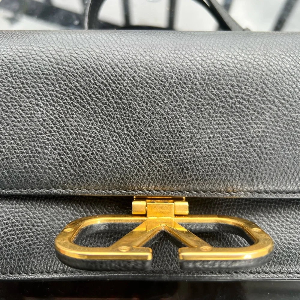 Valentino Garavani Black Crossbody Bag with Gold Circular Hardware - Picture 7 of 10